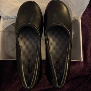 SoftWalk Adora Black Flats